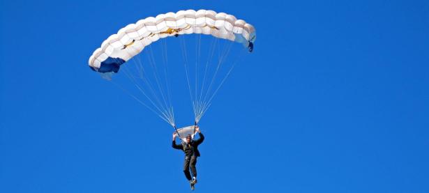 IM电竞官方入口-摩洛哥旋风横扫里昂，梅西魔法点燃绿茵之夜