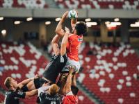 IM电竞游戏-绝境中的双线传奇，英格兰足球翻盘与马龙乒乓制胜的胜利哲学