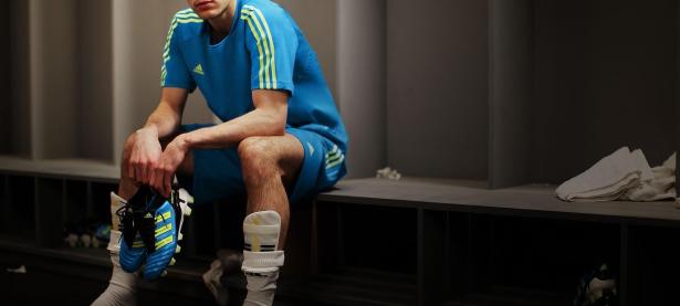 LOL直播-冰城逆袭！吉林队绝境翻盘尼克斯，恩比德扛起全队书写传奇