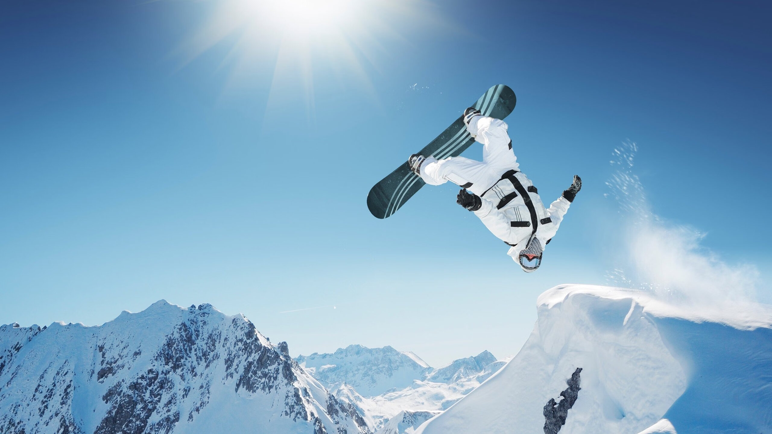 当蓝军遇见高原之魂，梅西的压制级艺术与足球地理学的意外对话