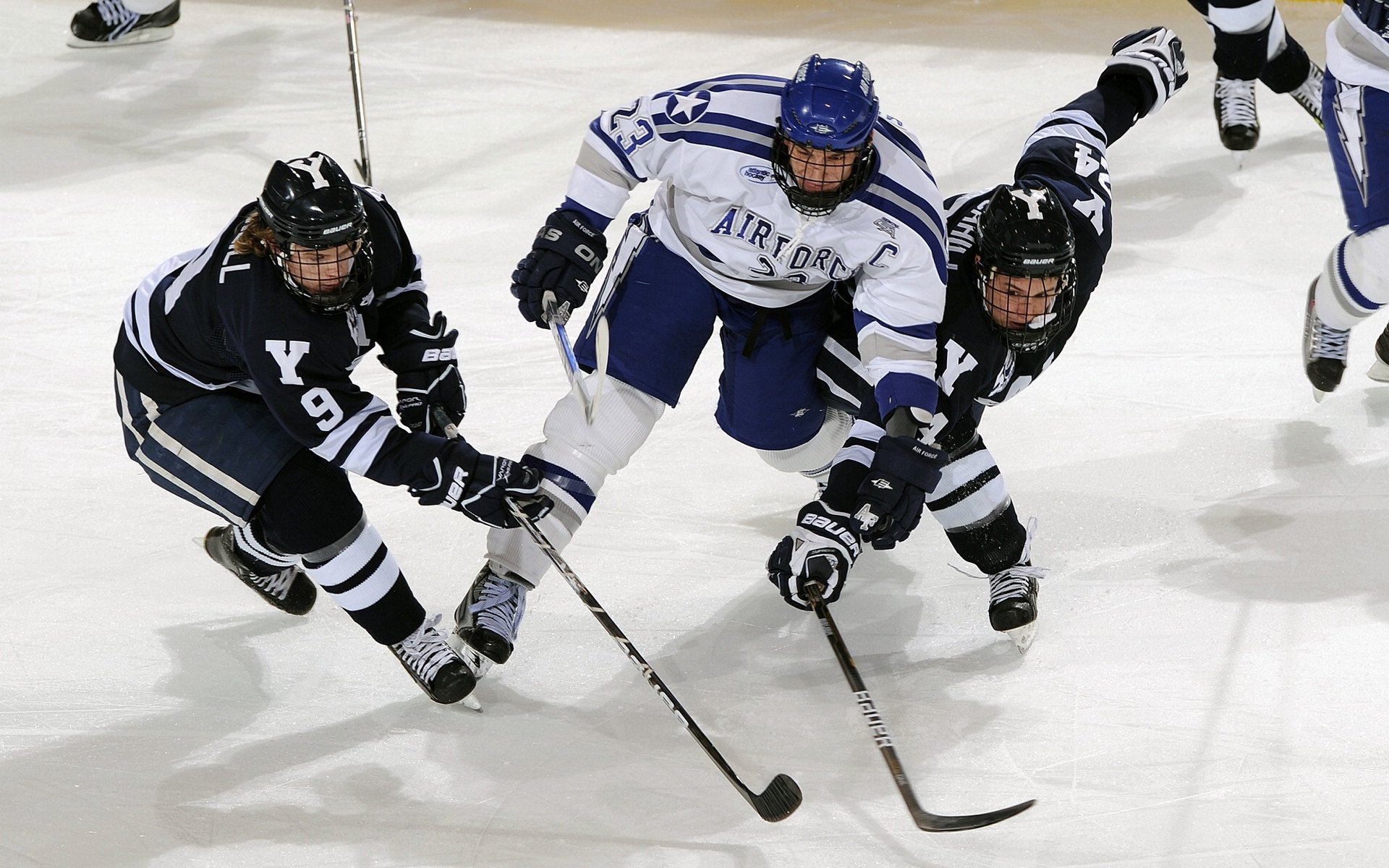 孔德铁闸锁南天，西班牙强行终结智利黄金时代的战术解析