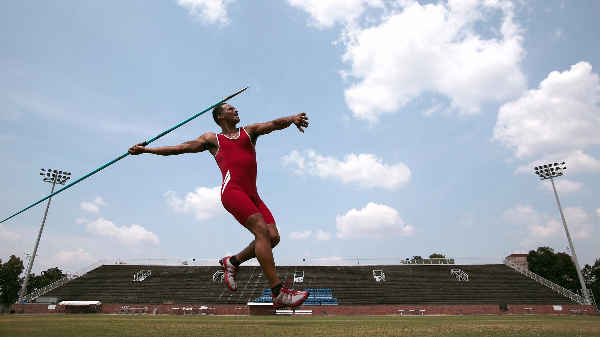双星闪耀，维尼修斯的巴西里程碑，与安哥拉非洲雄狮的瑞典征服